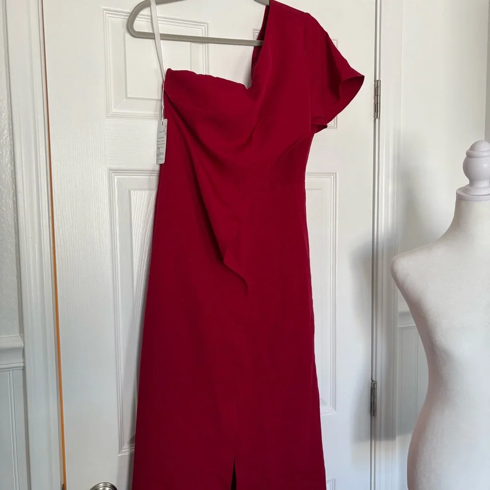 NWT Red One-Shoulder Jumpsuit with Extra Fabric Overlay on Legs size 6 - Picture 11 of 12